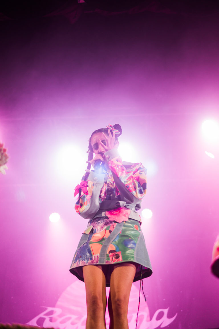 LIVE PHOTOS + REVIEW: Raveena // Toronto, ON