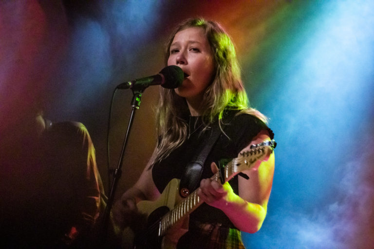 LIVE PHOTOS: Julia Jacklin // Atlanta, GA