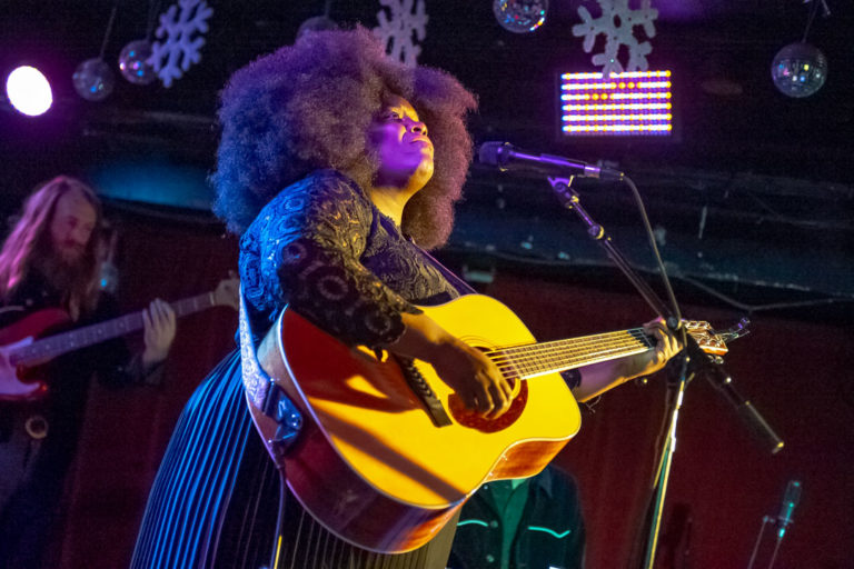 LIVE PHOTOS: Yola // Toronto, ON