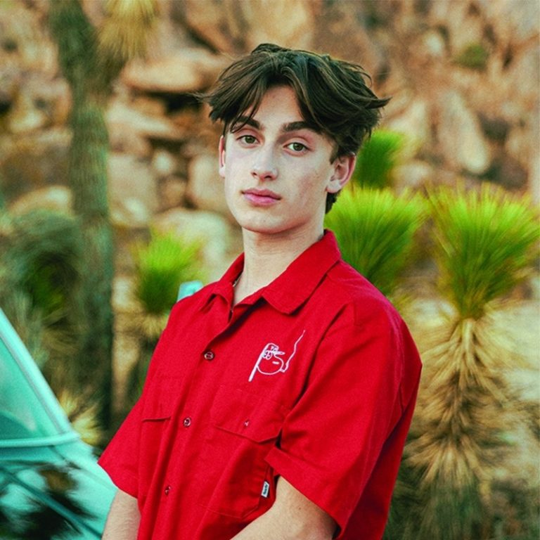 Jonny Orlando releases music video for “I Don’t” (with DVBBS)