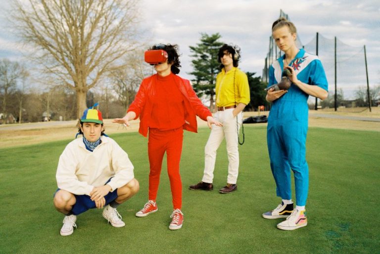 Arlie’s “poppin” off on their dancey new single