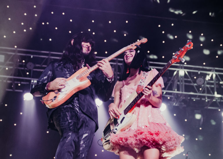 Khruangbin delivers an out of this world performance in Dallas with surprise guest Leon Bridges