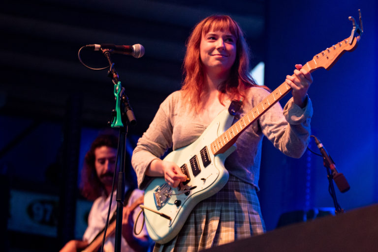 Jordana Sets Up the Evening in St. Petersburg