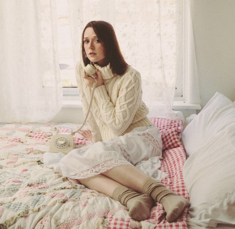 Isabel Pless Releases honest and confessional single “Spam Calls” for upcoming EP