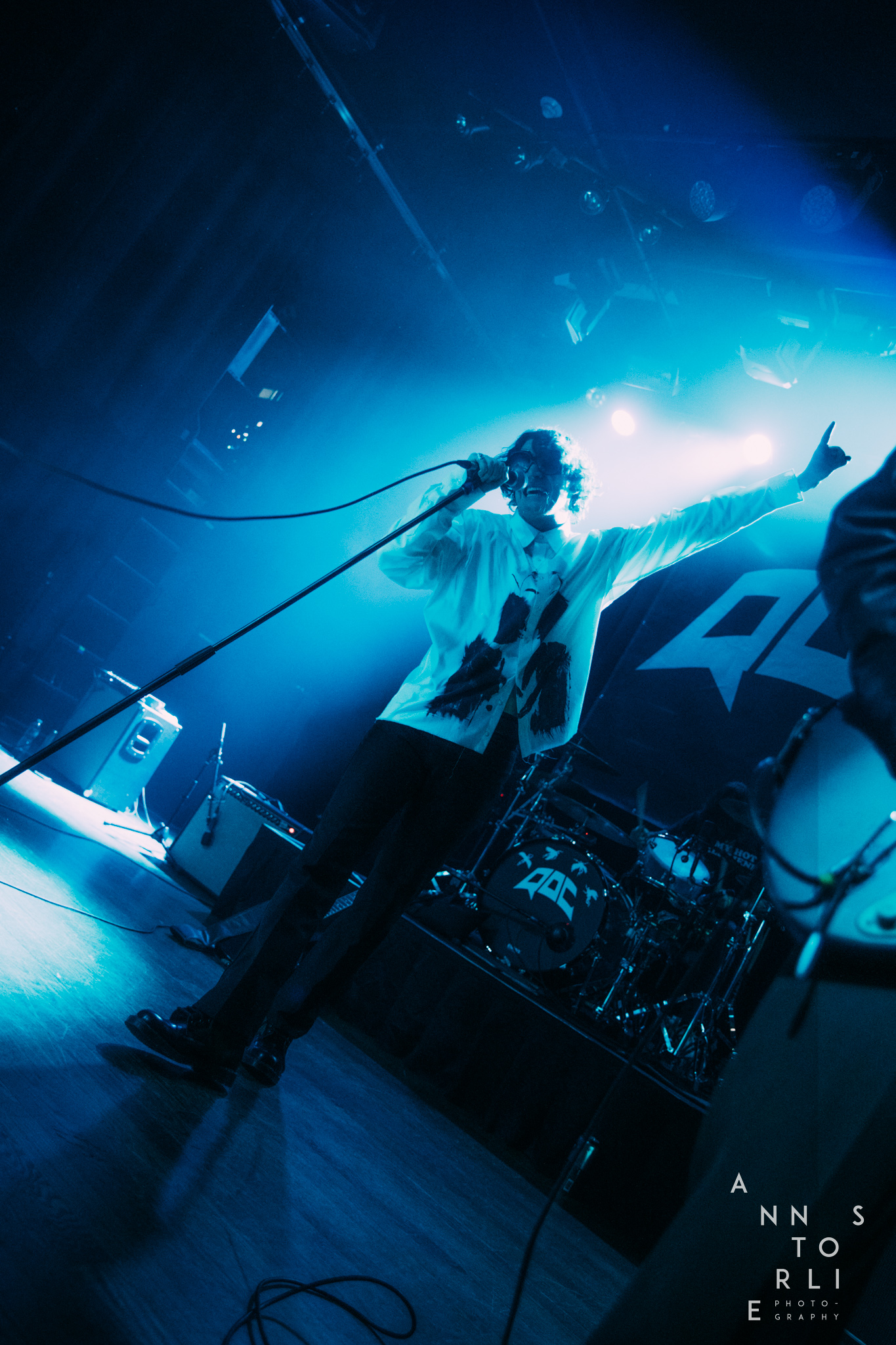 Quarters of Change rock their sold-out NYC hometown show | // MELODIC ...