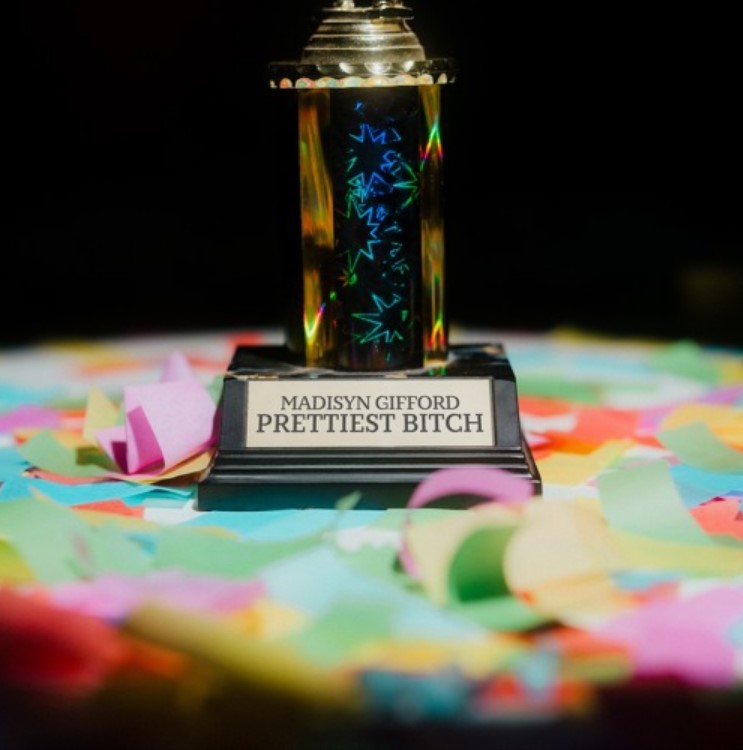 Madisyn Gifford embraces her flaws on “Prettiest Bitch”