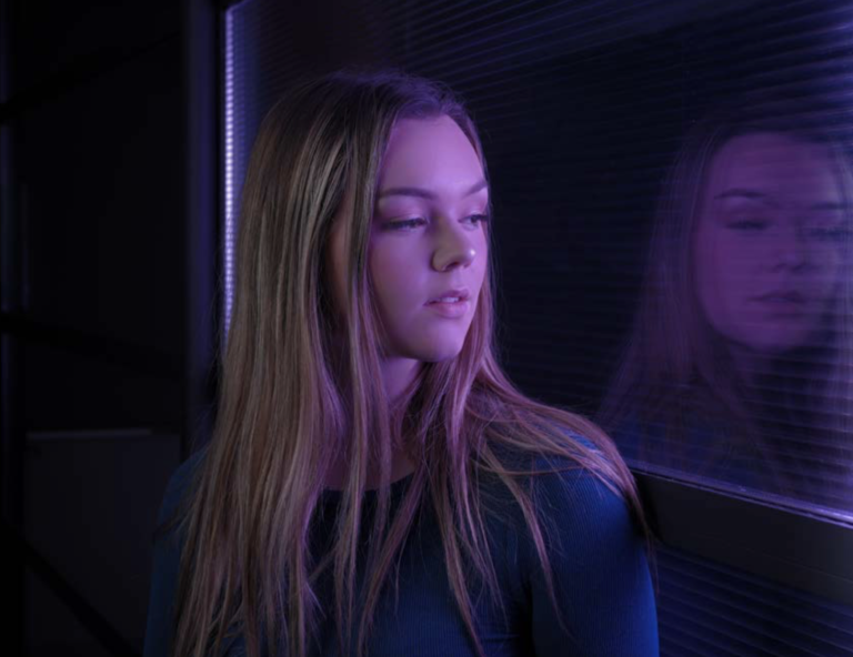 Mikalyn’s new alt-pop track “Better Habits” resonates with emotion and growth