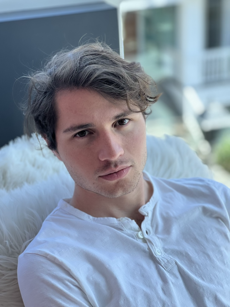 Kian Blume laments on toxic love with latest single “Parasite”