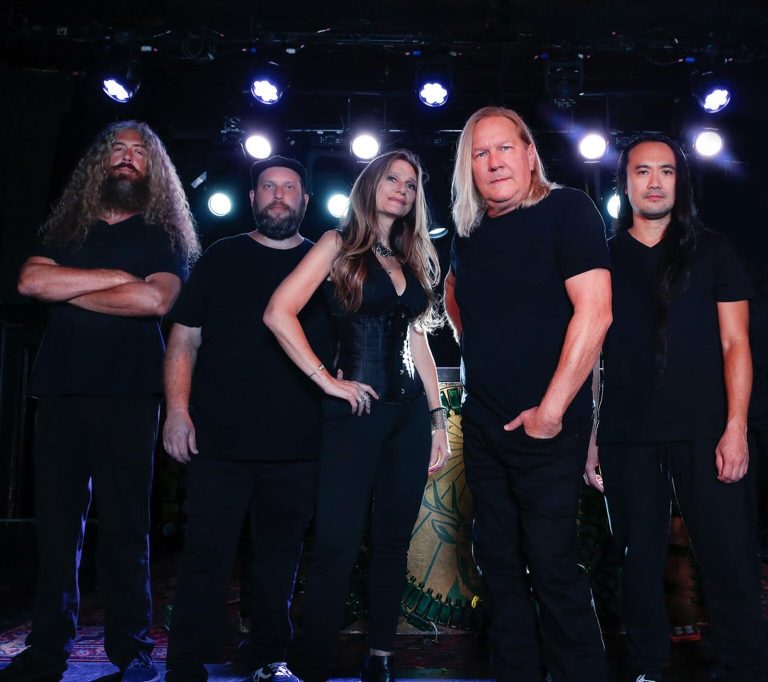 Celebrating Hometown Nostalgia: Siren’s Latest Single “Small Town” takes you back on a Journey to the 80’s!