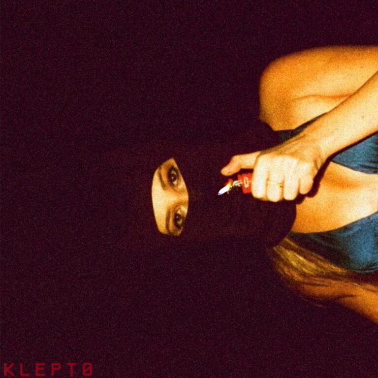 Leah Mason Talks New Single “Klepto”, Female Friendships and Feminine Rage