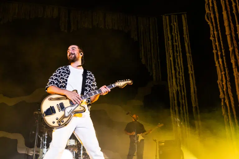 Noah Kahan’s ‘Stick Season Tour’ is Exactly What the World Needs