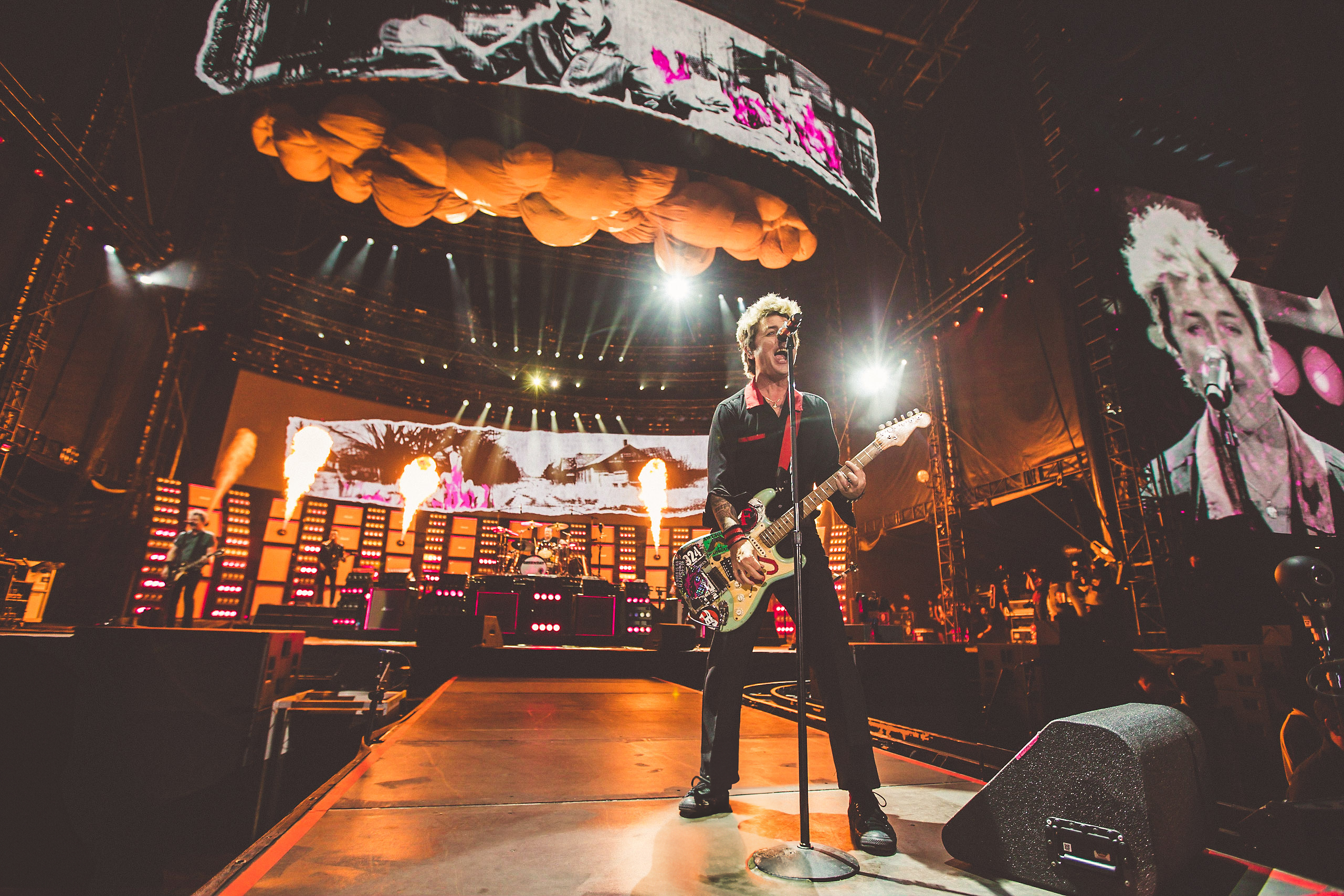 Green Day's Saviors Tour came to Atlanta's Truist Park
