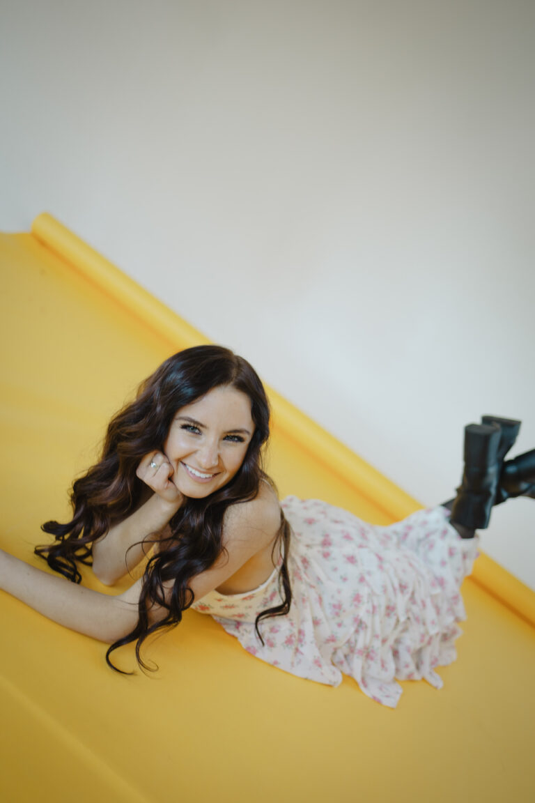 Tessa Dalton’s new single “Hit the Lights” is a raw late-night confessional