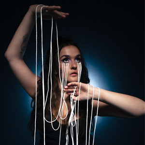 Aiida is ready to move on in new song “Got No Strings”