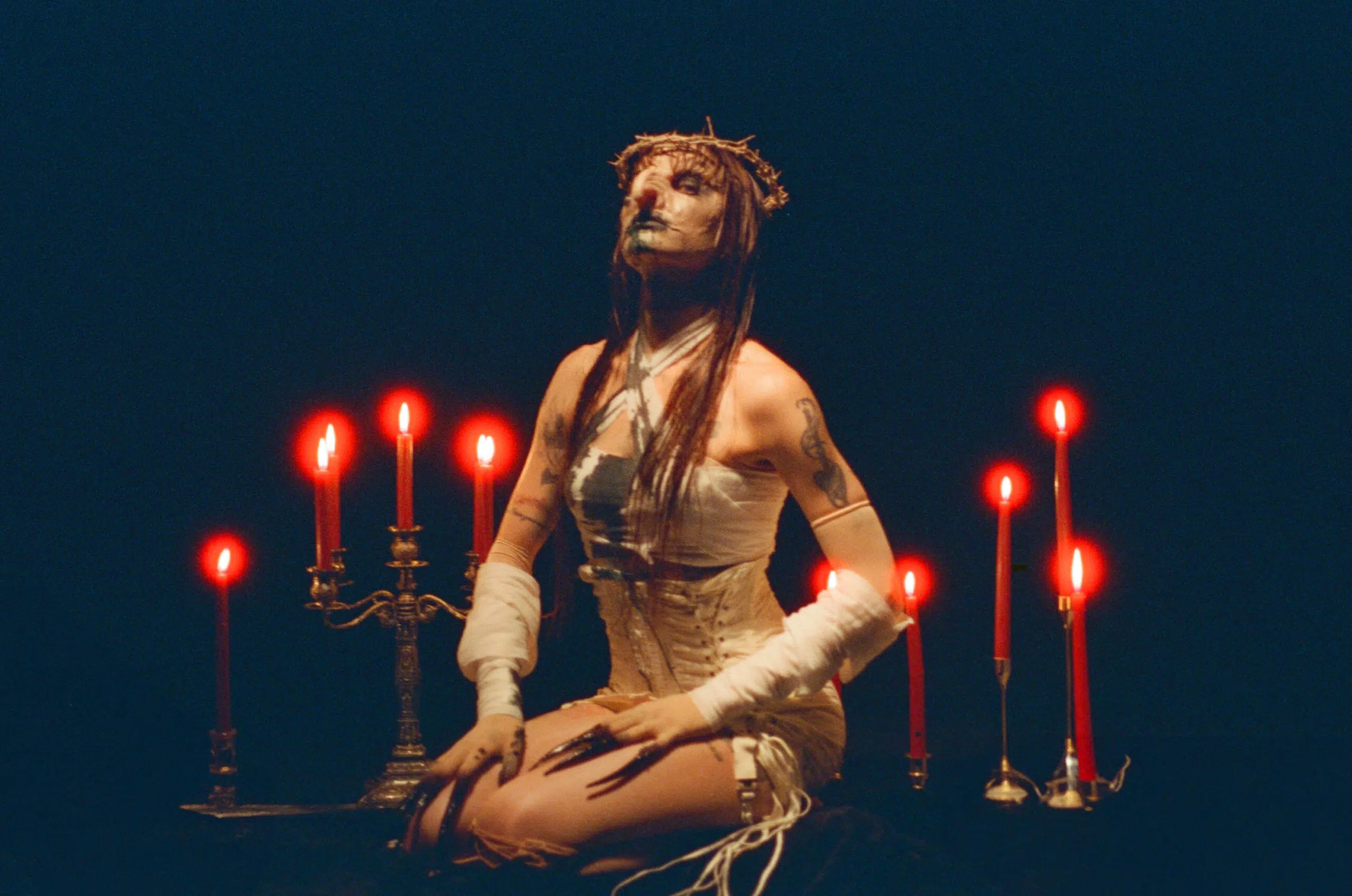 The reign of Lilith Czar continues with new single “POPSICLE”