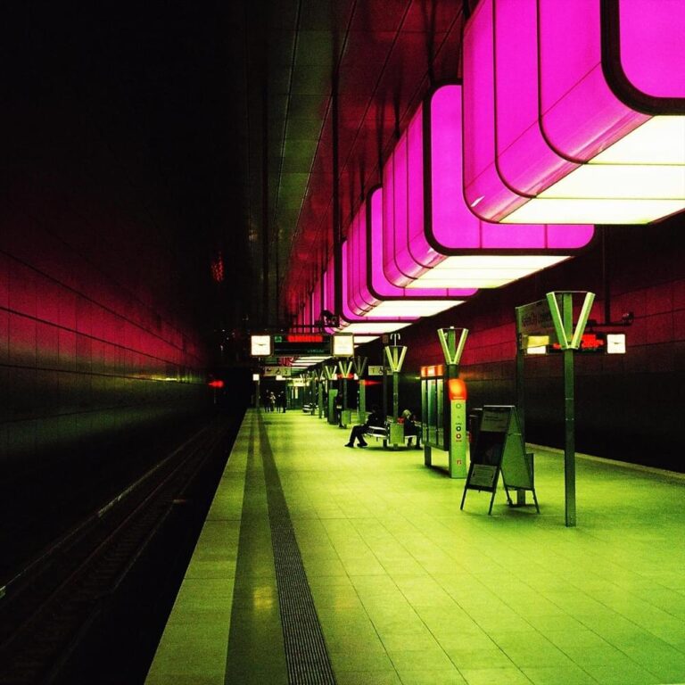 benches explores the complexities of change in new EP, ‘Kill The Lights’