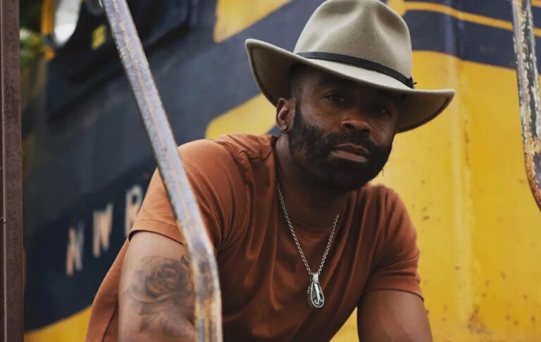 Curt Chambers Speaks to the Collective on Soulful Anthem “Stay in Your Lane”