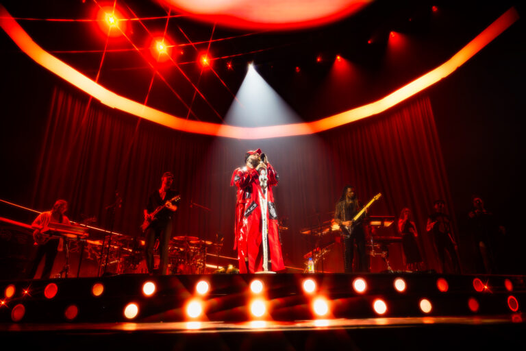 Teddy Swims Breaks the attendance Record at Place Bell