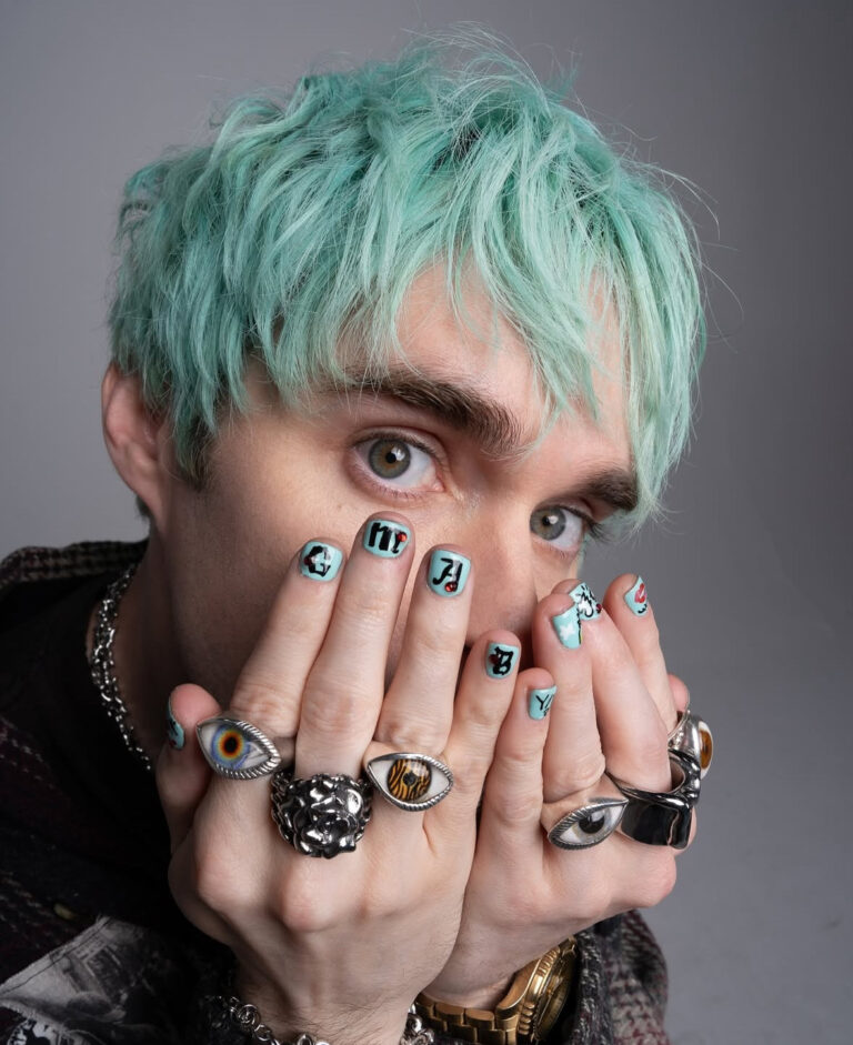 Awsten Knight announces HII DEF pop-up store in LA to celebrate release of first fragrance Orange Frost