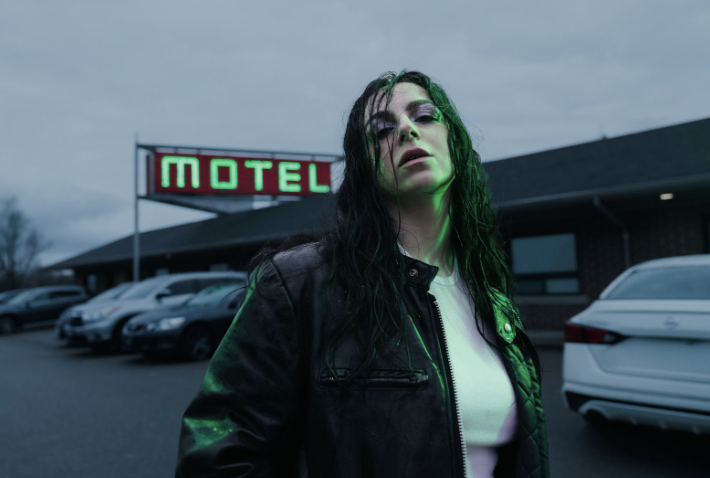 Ariana Fig Explores the Sinister Side of Online Love on Dreamy New Single, “Weather App”