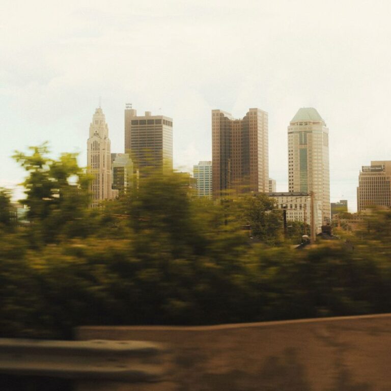 Nick Folwarczny releases feel-good anthem “Life’s Worth Living”