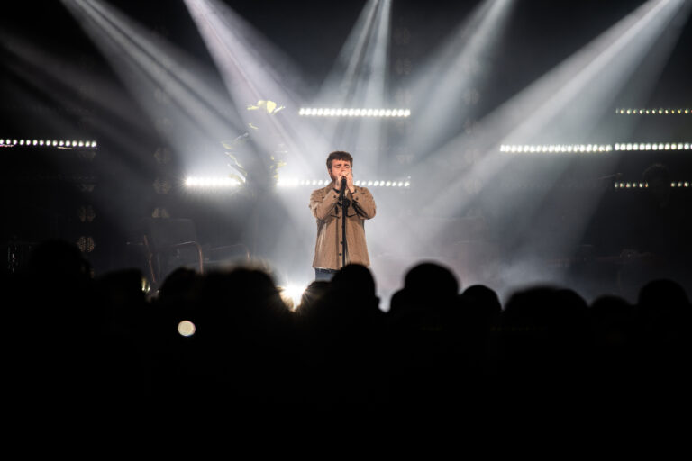 Alex Warren is anything but “Ordinary” on his stunning debut album