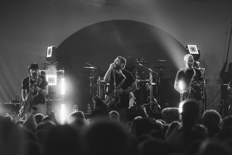 Streetlight Manifesto light up Roseland Theater in support of ‘A Place Behind The Stars’