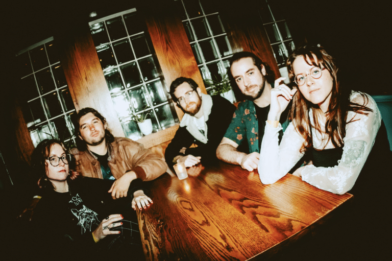 Sungaze unveil new single “Rice Crispies”