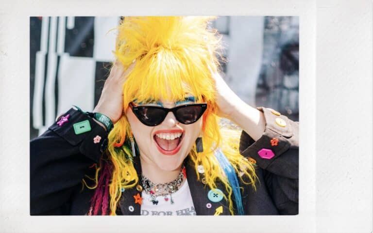 Caroline Kingsbury talks synths and self-expression at Lollapalooza 2025