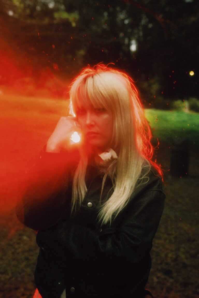 Unravelling with Skofee in new single “Someone to Worry About”