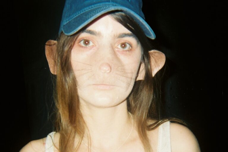 bülow delivers rage-filled track “Goldmine”