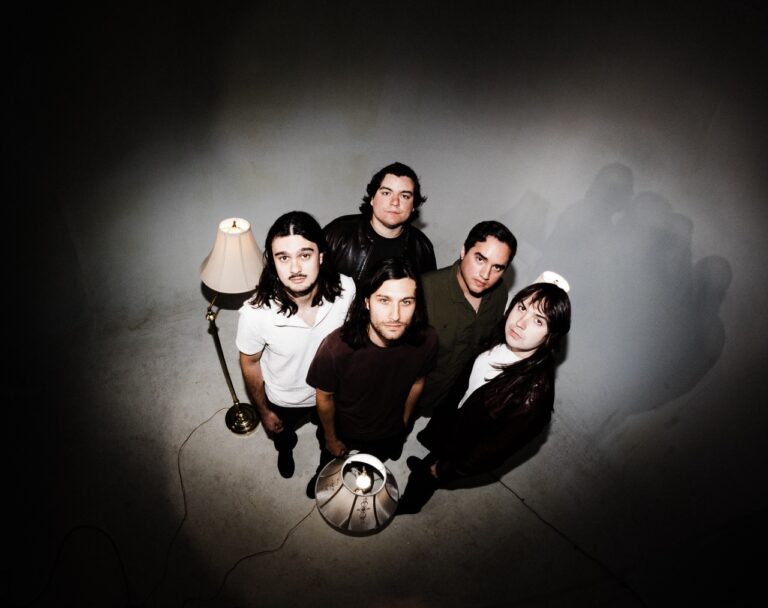 Andres Hernandez from Rohna talks sophomore album, ‘Don’t Come Down,’ accompanying US tour, and thriving Tampa music scene