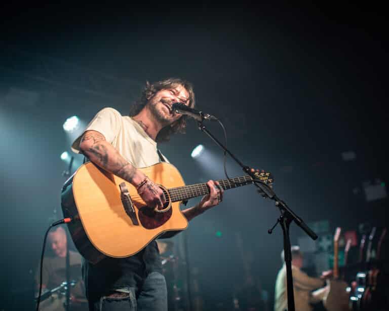 Biffy Clyro Return to Oxford after 17 years for an unforgettable acoustic night