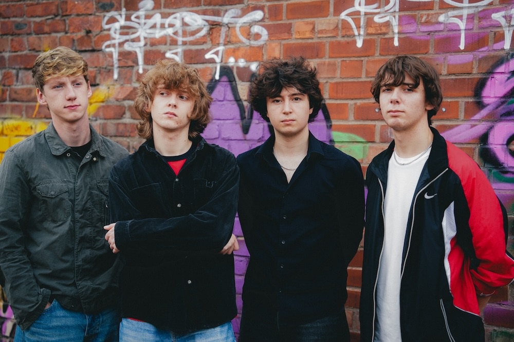 Manchester’s breakout band Florentenes drop “Think Twice”