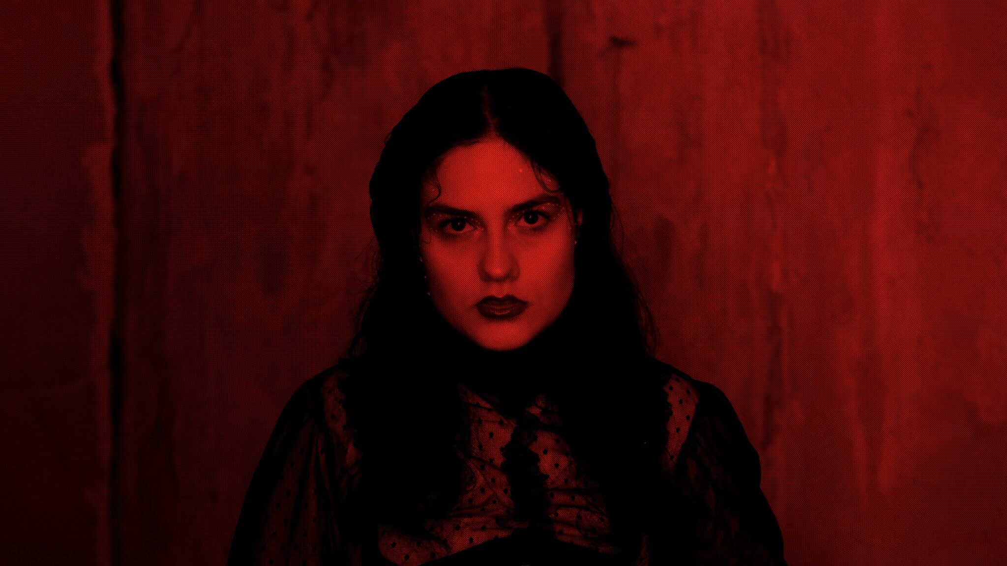 CARRIE ABYSS delivers a modern myth on new EP ‘Hey, Sinner’ — EP Review