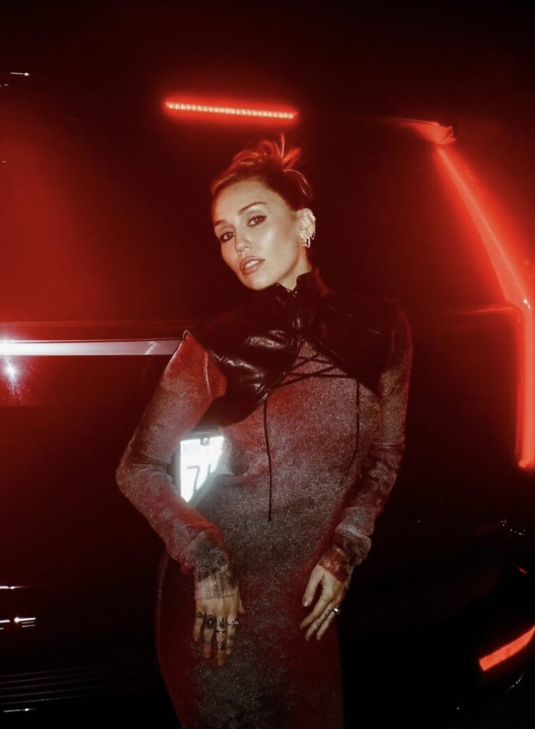 Miley Cyrus drops music video for “Dream As One”