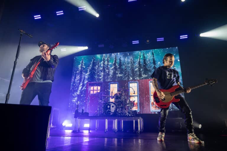Fall Out Boy performs sold-out concert for Wells Fargo cardholders