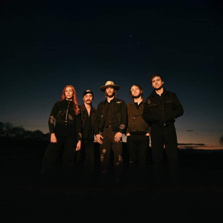 HAPPY LANDING “Radiate” with new indie-rock single