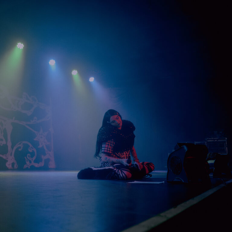 BENEE takes over the Brooklyn Bowl