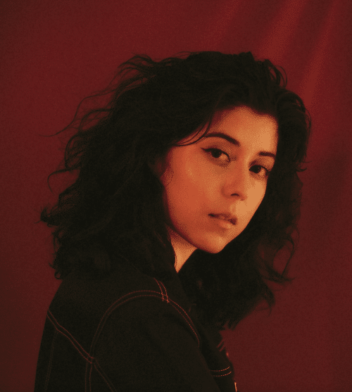 Daniela Andrade keeps it minimal and moving on “steer” 1