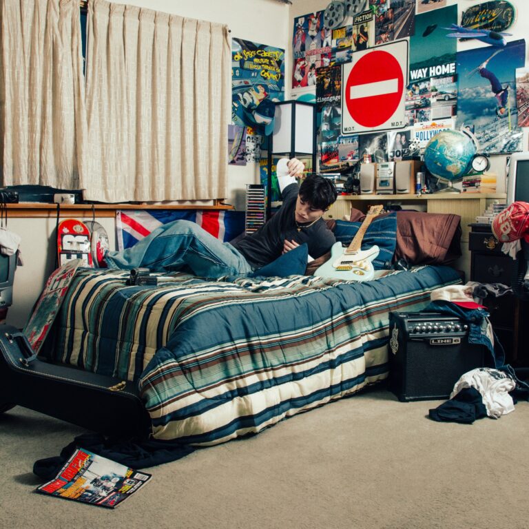 Adam Klobi mentions that he “wanted to have something that people could latch onto” when describing “FICTION,” “WE WERE NEVER JUST FRIENDS,” and his debut EP