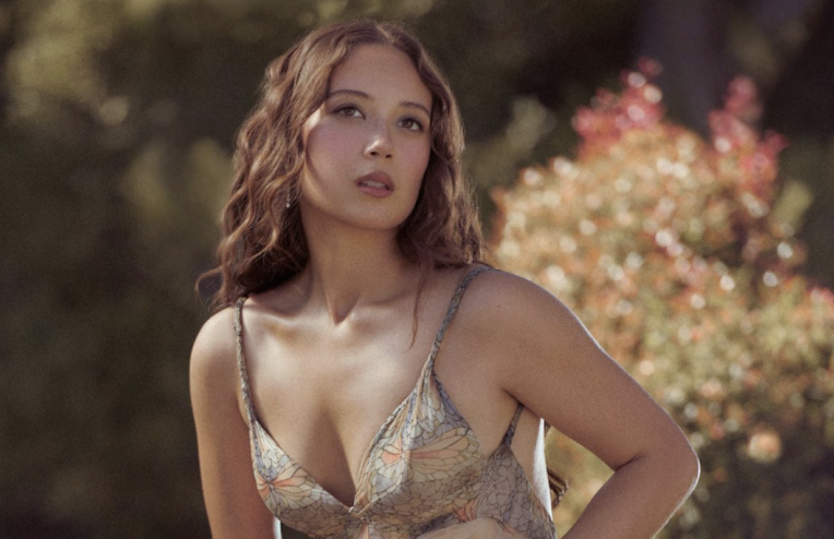 Genre-Bending Trailblazer Laufey to Receive ASCAP Creative Voice Award